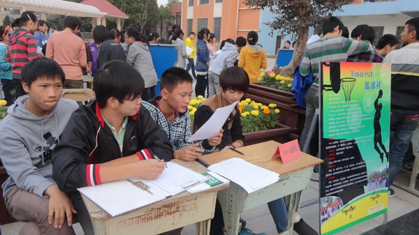 安庆十中:打造城市新锐高中